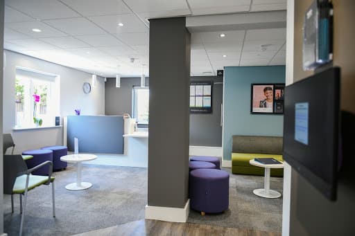 Portman Smile Clinic Rainham logo