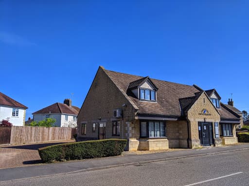 Highlocks Dental Practice logo