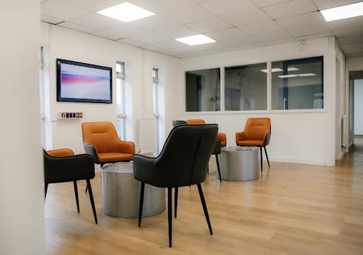 Astro Dental & Implant Centre logo