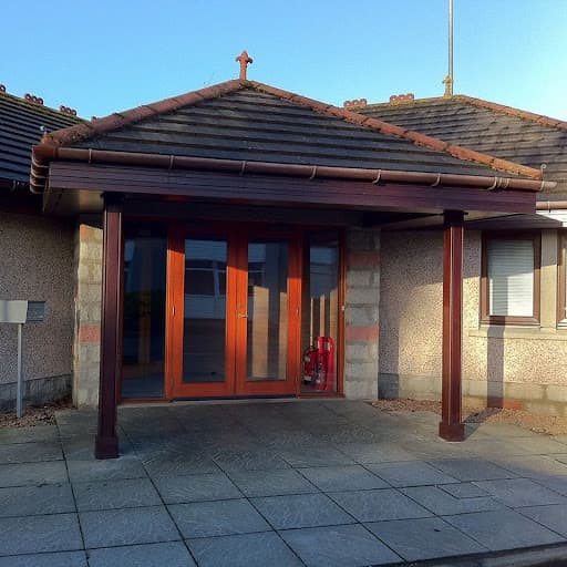 Schoolhill Dental Practice logo