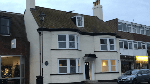 Robinsons Dental Practice logo