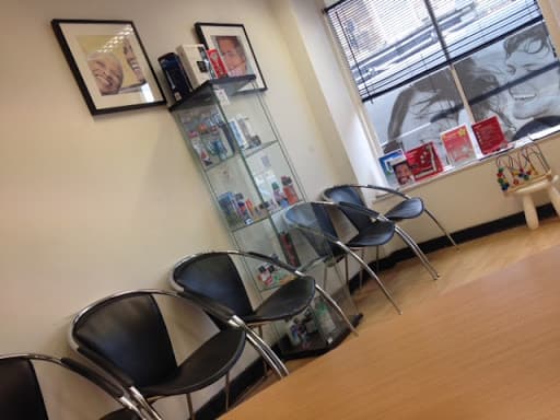 Oundle House Dental Practice logo