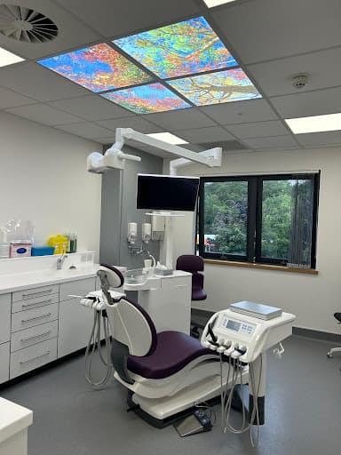 Thornhill Dental Centre logo