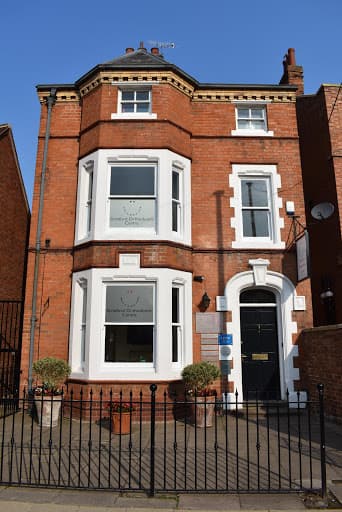 Stratford Orthodontics logo