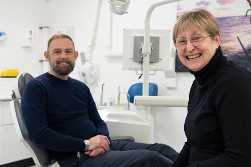 Stratford Dental Centre logo