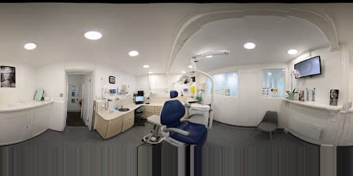 The Walden Dental Clinic logo