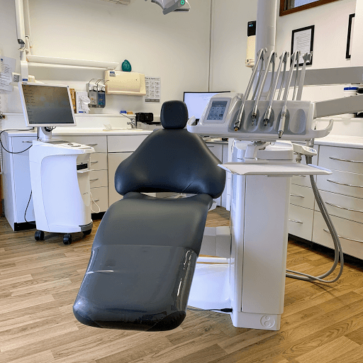 Gwaun Cae Gurwen Dental Practice logo